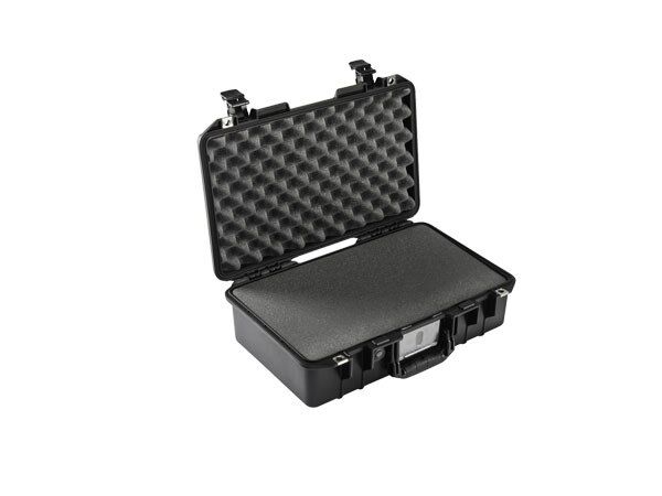 Peli Air Case 1485 nero con schiuma pretagliata