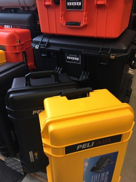 Peli Air Case 1535 bekommt seitlichen Handgriff