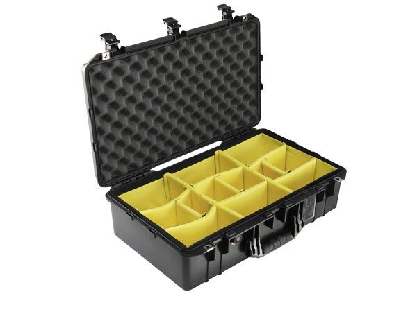 Peli Air Case 1555 nero con divisori imbottiti