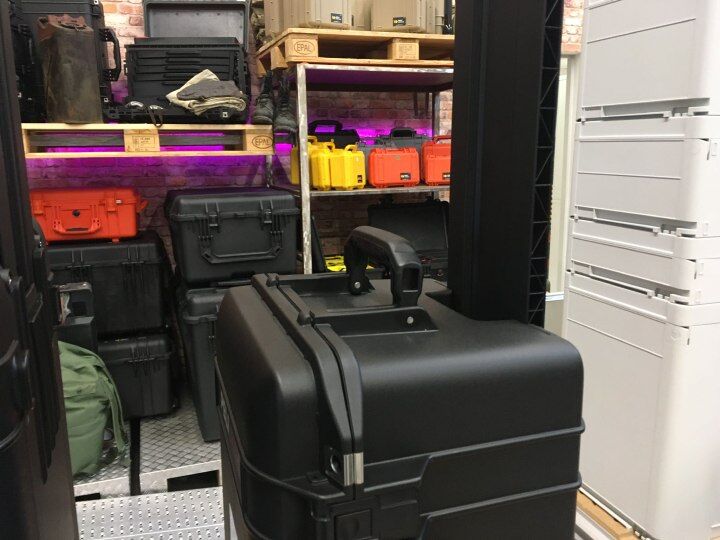 Neue Peli Air Cases mit Trolley 1626 1606 1556