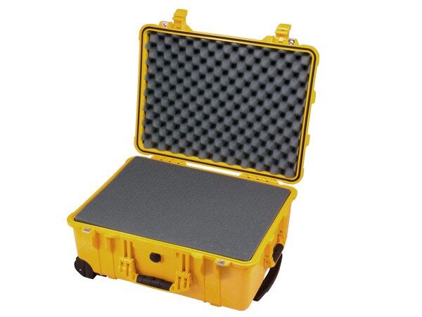 Peli Case 1560 avec mousse jaune
