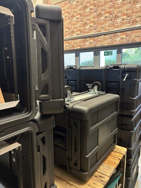 Review SKB Roto Shockmount Rack 19" 8HE 30" Einbautiefe - Was kann das Rack?